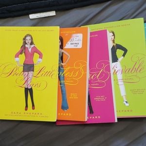 Pretty little liars books!